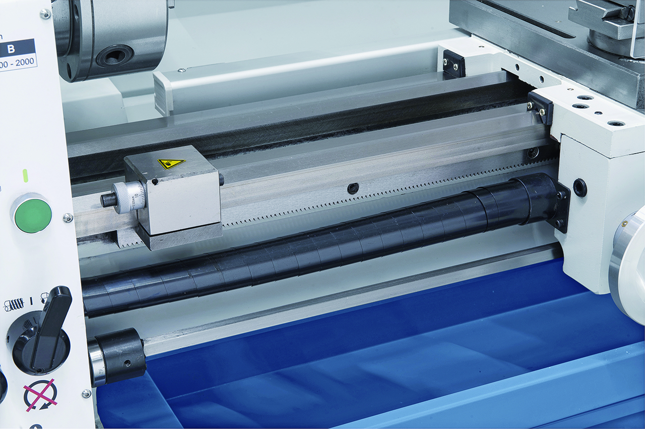Leit- und Zugspindeldrehmaschine Profi 900 Vario / 400 V inkl. 2-Achs-Digitalanzeige ES-12 V