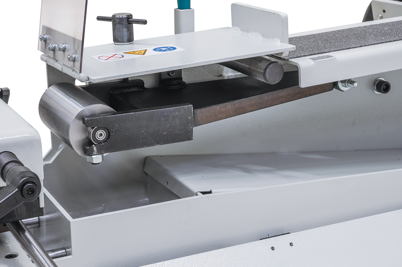 Rohr- und Profilendenschleifmaschine mit Absaugung KBR 100 x 2000 DC-2