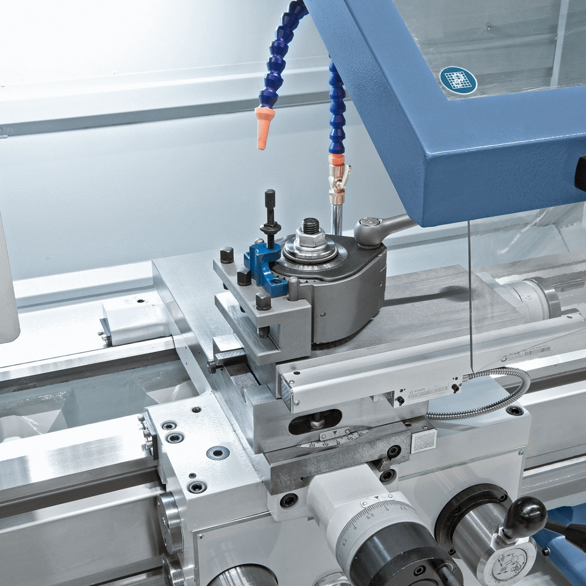 Universaldrehmaschine Compact 400 V inkl. 3-Achs-Digitalanzeige ES-12 V
