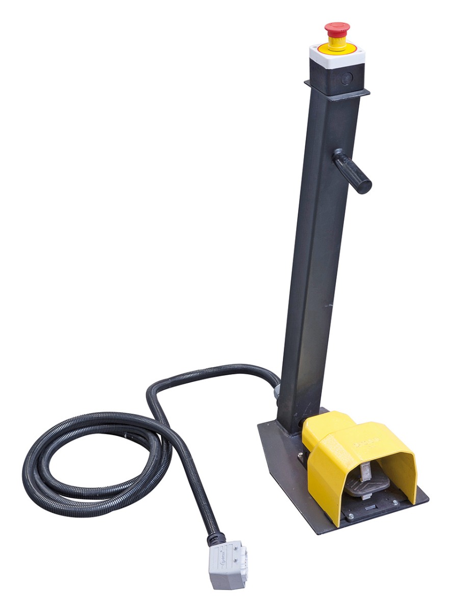Motorische Tafelschere mit Blechauswurf nach vorne (max. 400 mm) und hinten MTE 3060 x 3 mm NCC *