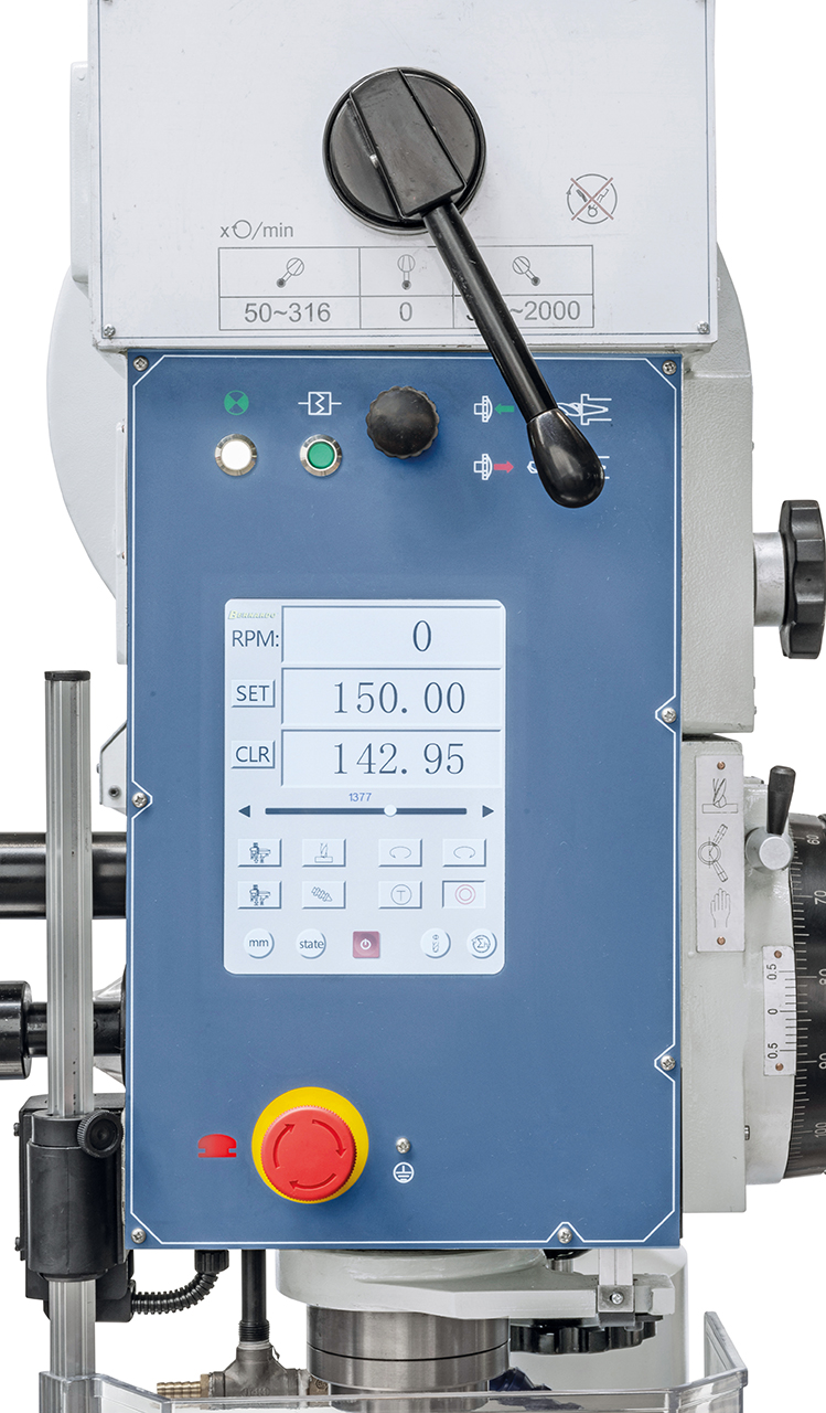 Sämtliche Einstellarbeiten erfolgen direkt am großdimensionierten  Touchscreen-Display