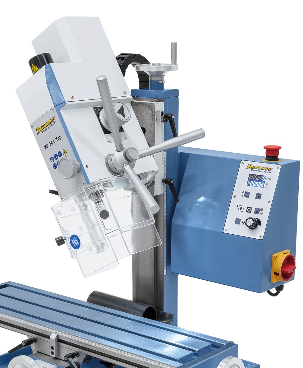 Beidseitig schwenkbarer Fräskopf von -90° bis +90°.