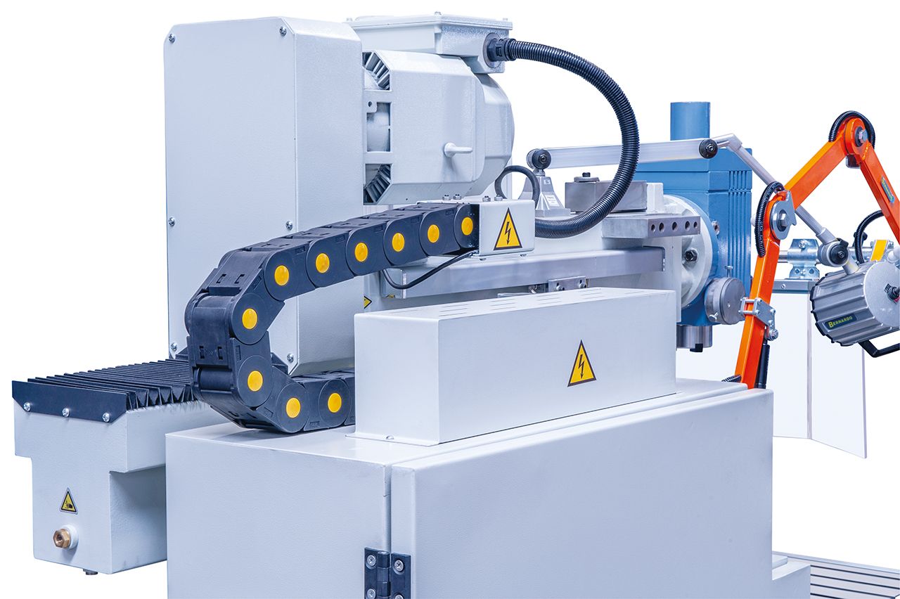 Universal-Werkzeugfräsmaschine WFM 800 Servo inkl. 3-Achs-Digitalanzeige ES-12 H **