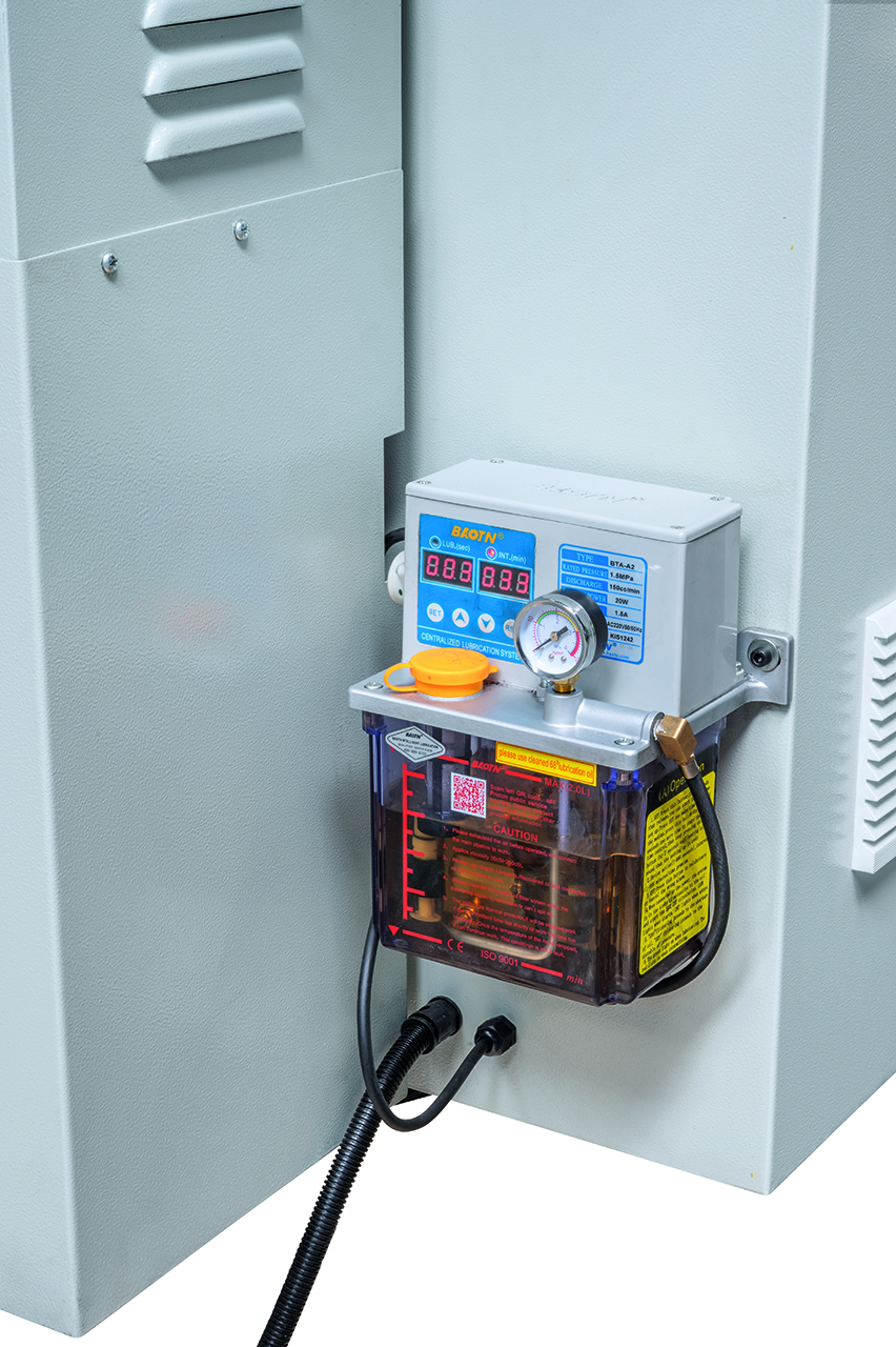 Universal-Werkzeugfräsmaschine WFM 850 Servo inkl. 3-Achs-Digitalanzeige ES-12 H **