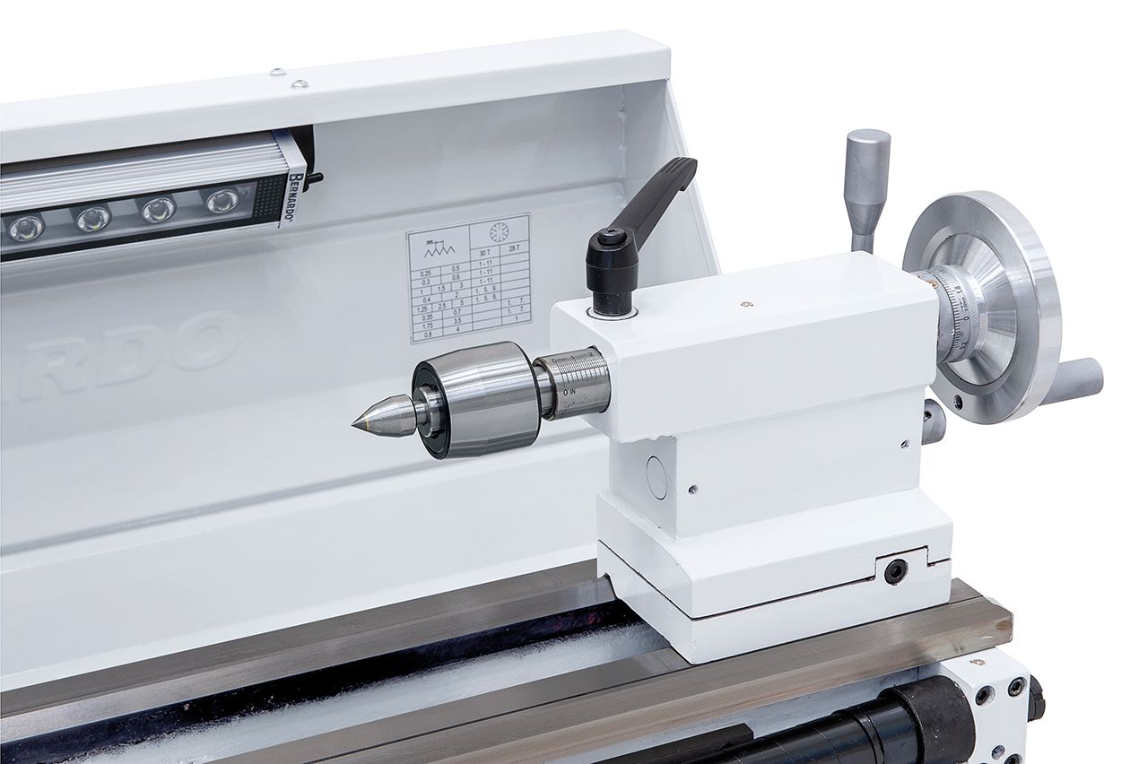 Leit- und Zugspindeldrehmaschine Profi 650 G / 400 V inkl. 2-Achs-Digitalanzeige ES-12 V