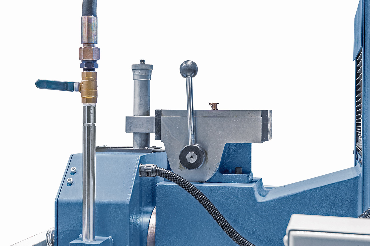 Flachschleifmaschine BSG 3060 PLC mit 2-Achsen-Digitalanzeige ES-12 H **