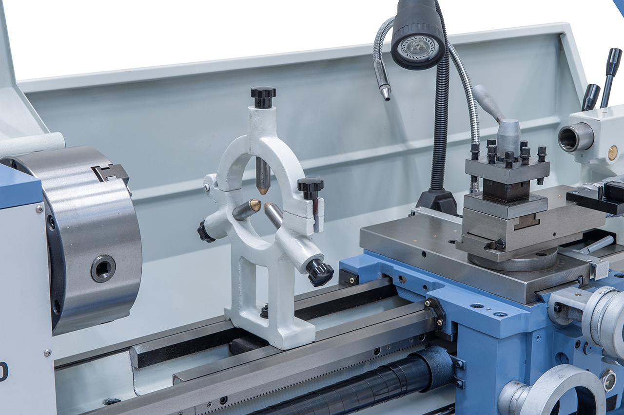 Universaldrehmaschine Standard 360 V - constant *