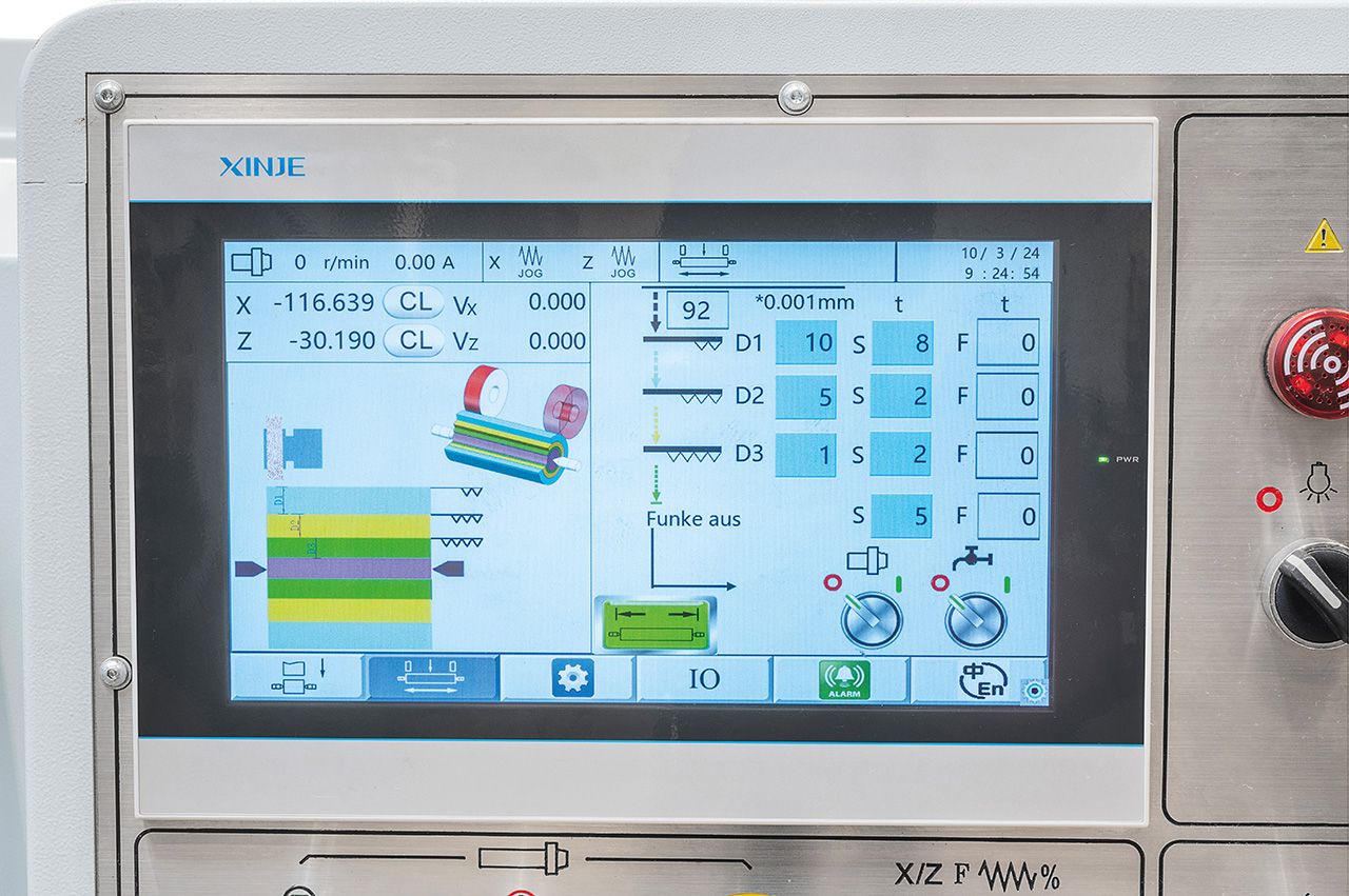 Universal-Schleifmaschine URS 32150 PLC **