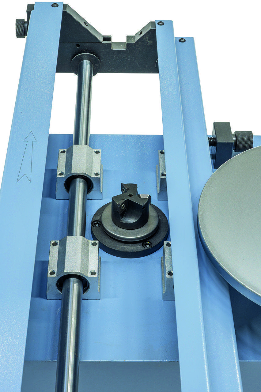 Kanten- und Kontourfräsmaschine KFM 900 Duo