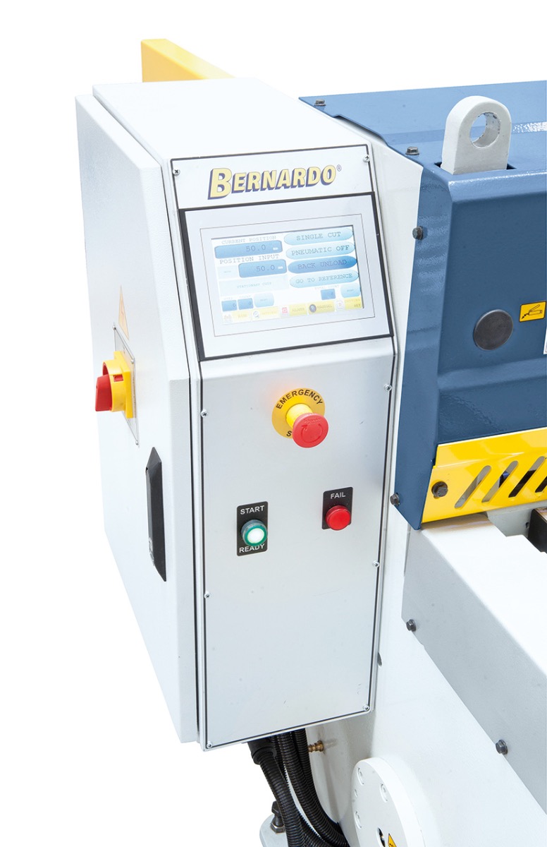 Motorische Tafelschere mit Blechauswurf nach vorne und hinten MTR 2060 x 3 mm NCC mit pneumat. Blechhochhaltevorrichtung *
