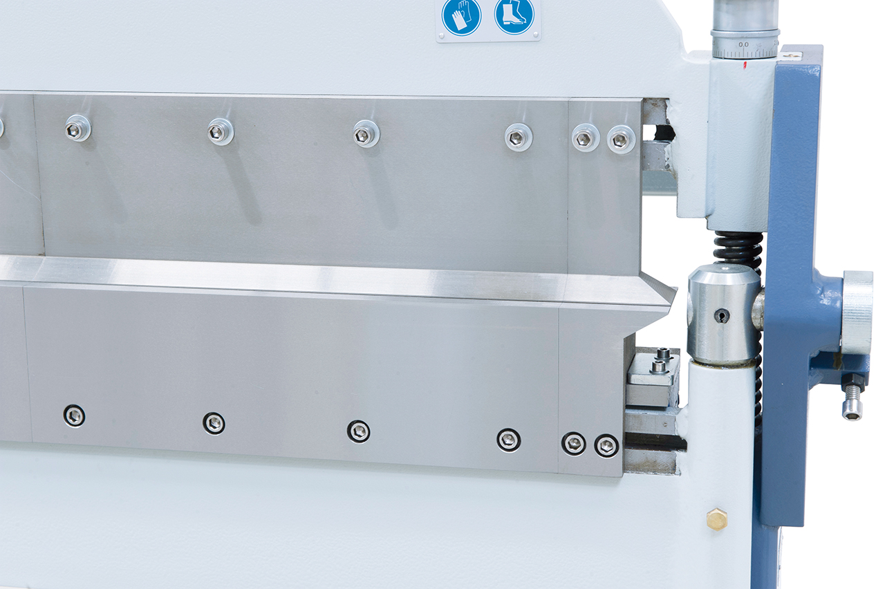 Schwenkbiegemaschine TB 2070 Flex *