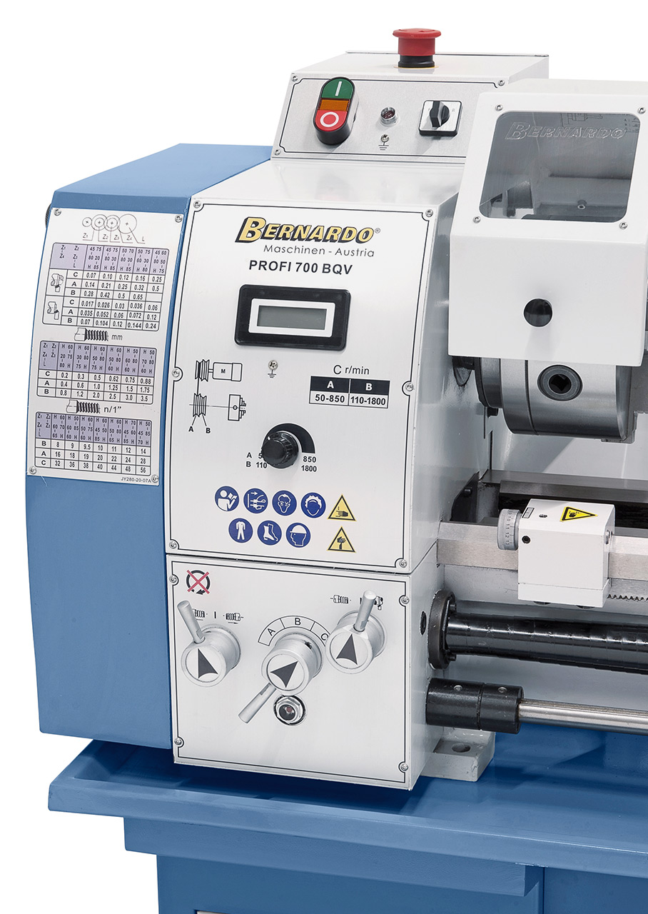 Leit- und Zugspindeldrehmaschine Profi 700 BQV / 230 V