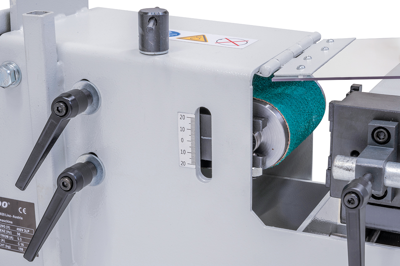 Rohr- und Profilendenschleifmaschine mit Absaugung KBR 100 x 2000 DC-2