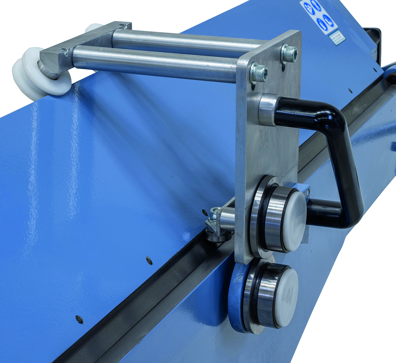 Schwenkbiegemaschine BB 2540 RS mit Rollenschere