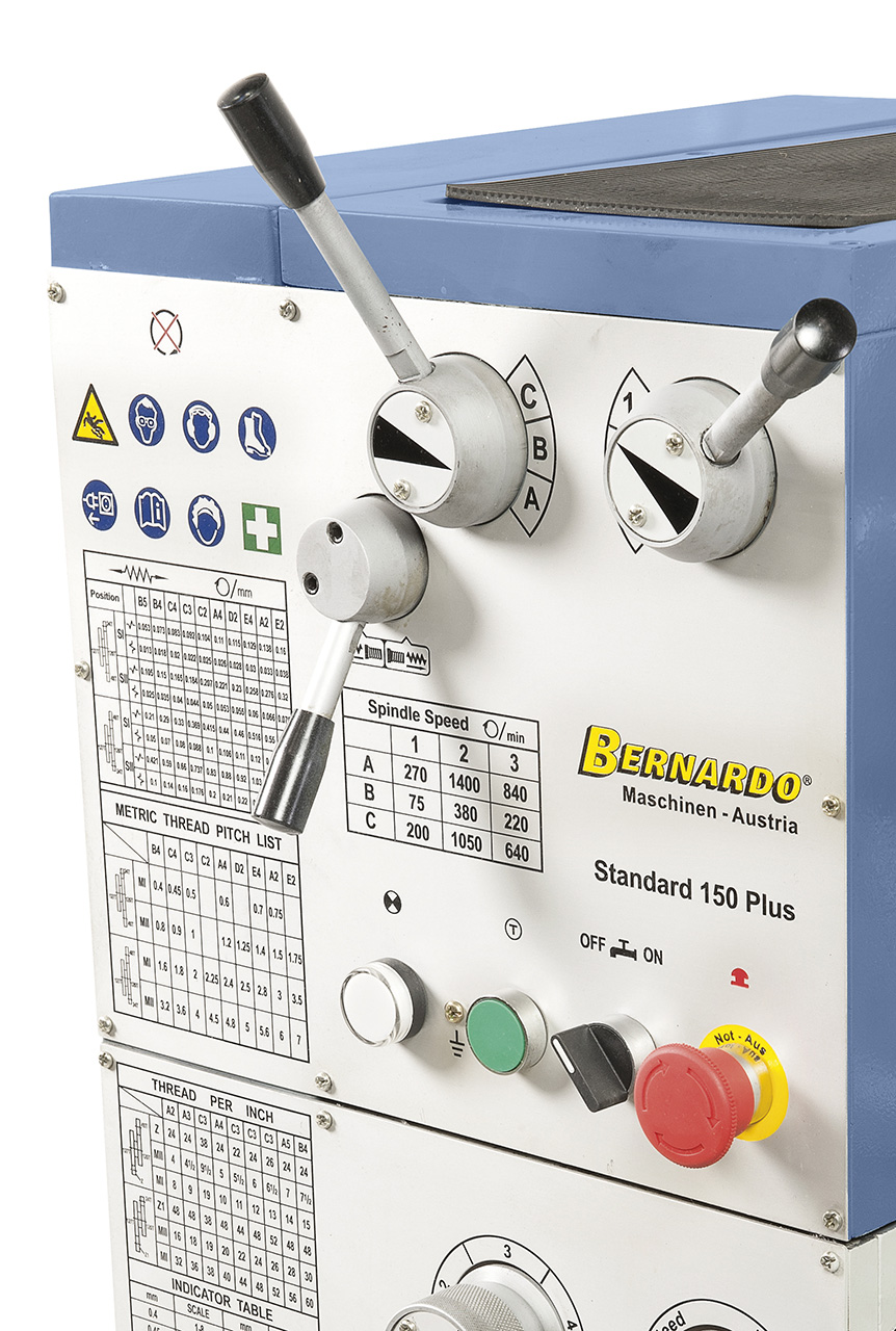 Leit- und Zugspindeldrehmaschine Standard 150 Plus *