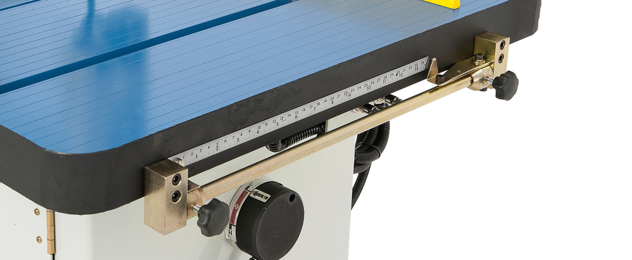 Vertikalbandsäge VMS 1000 A mit automat. Tischvorschub **