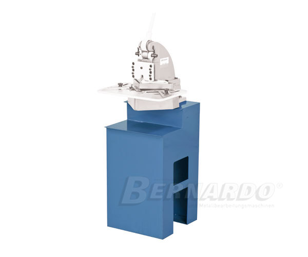 Untergestell f. AK 150