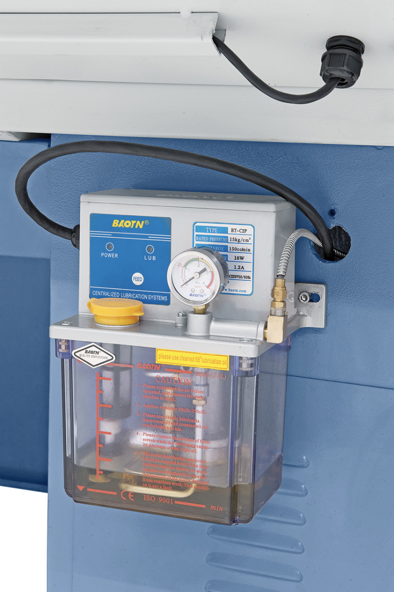 CNC-Drehmaschine CK 320 x 750 *