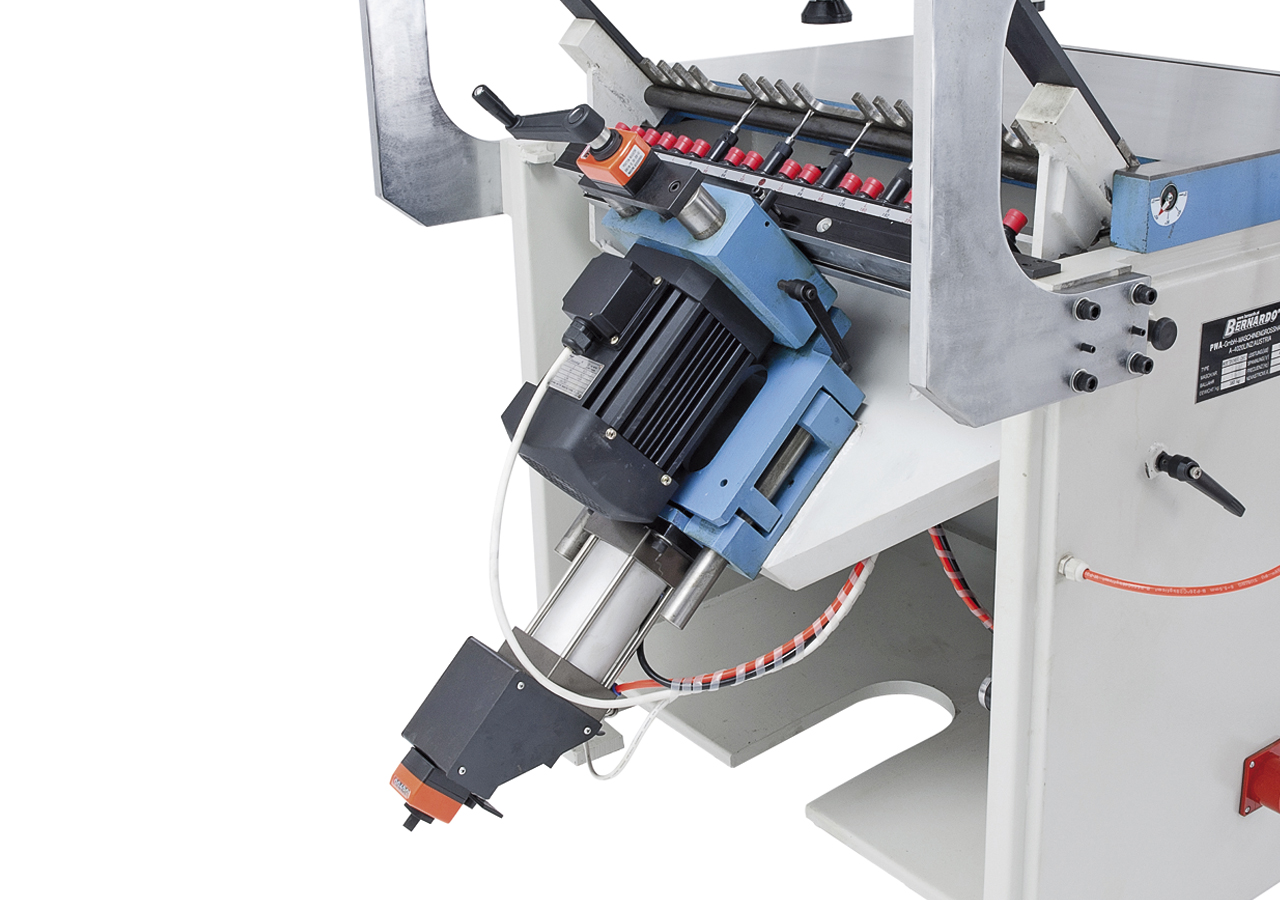 Universal-Dübellochbohrmaschine DB 21 *