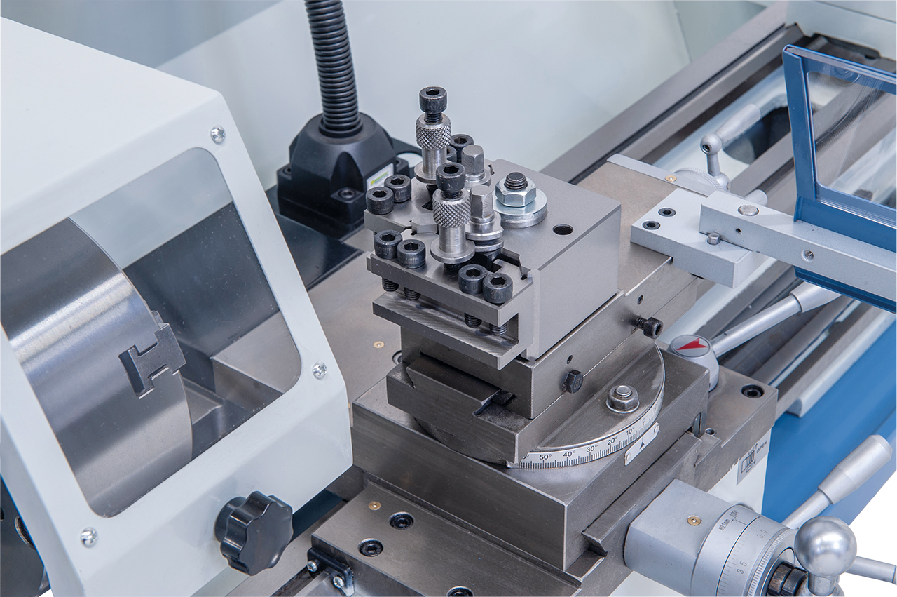 Leit- und Zugspindeldrehmaschine Hobby 800 G / 230 V inkl. 3-Achs Digitalanzeige DT 40
