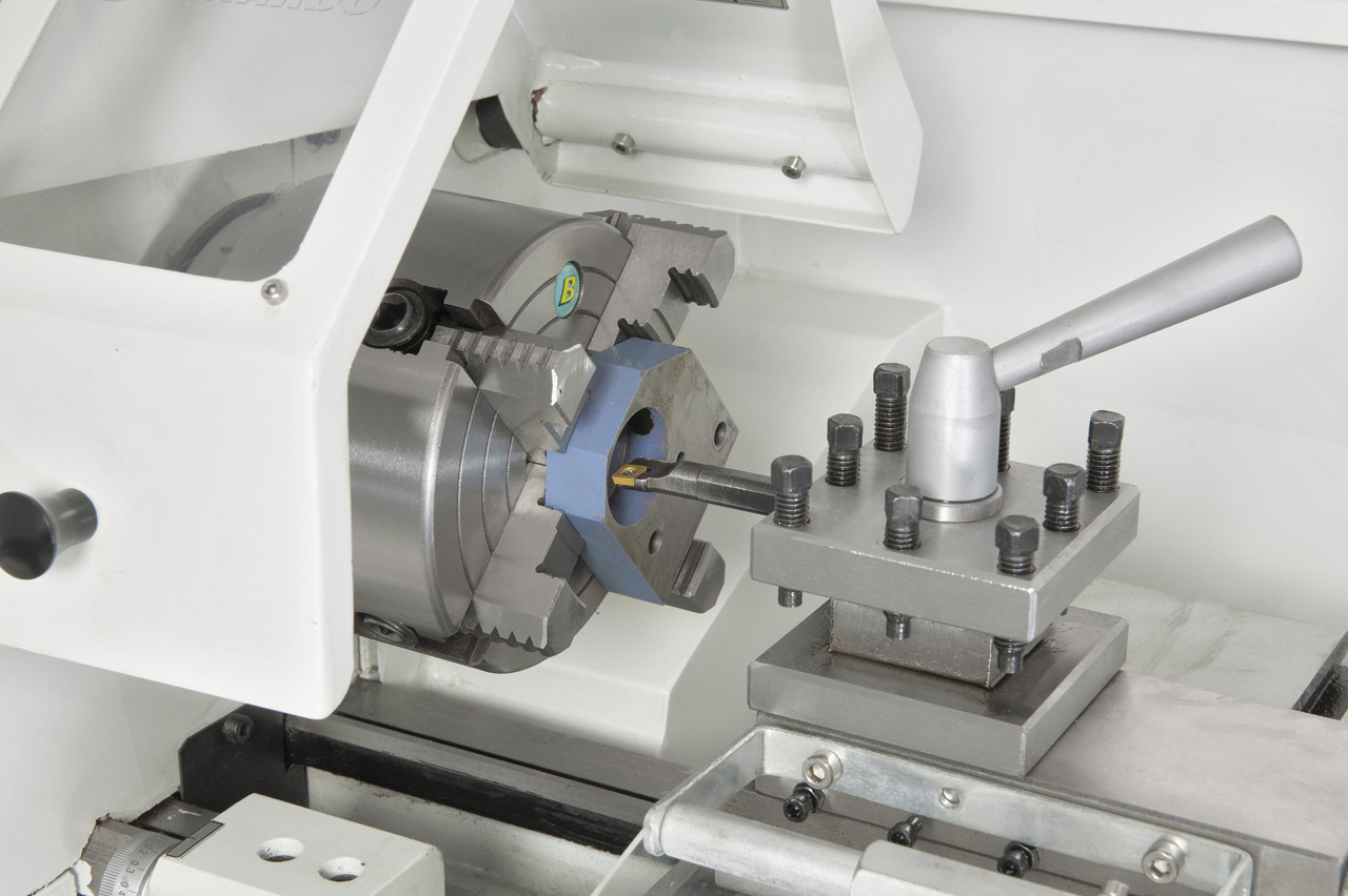 Leit- und Zugspindeldrehmaschine Profi 700 Top / 230 V