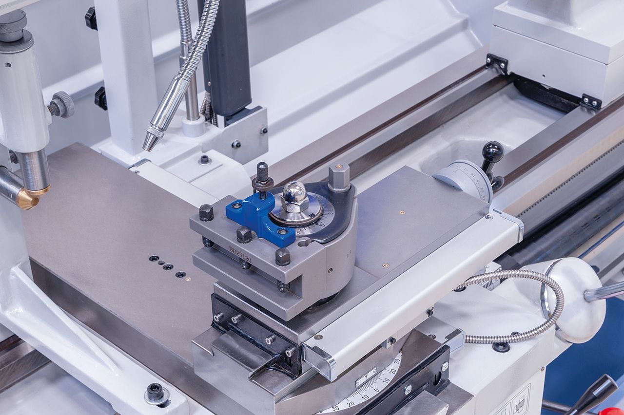 Universaldrehmaschine Solid 460 x 1500 Pro inkl. 3-Achs-Digitalanzeige *