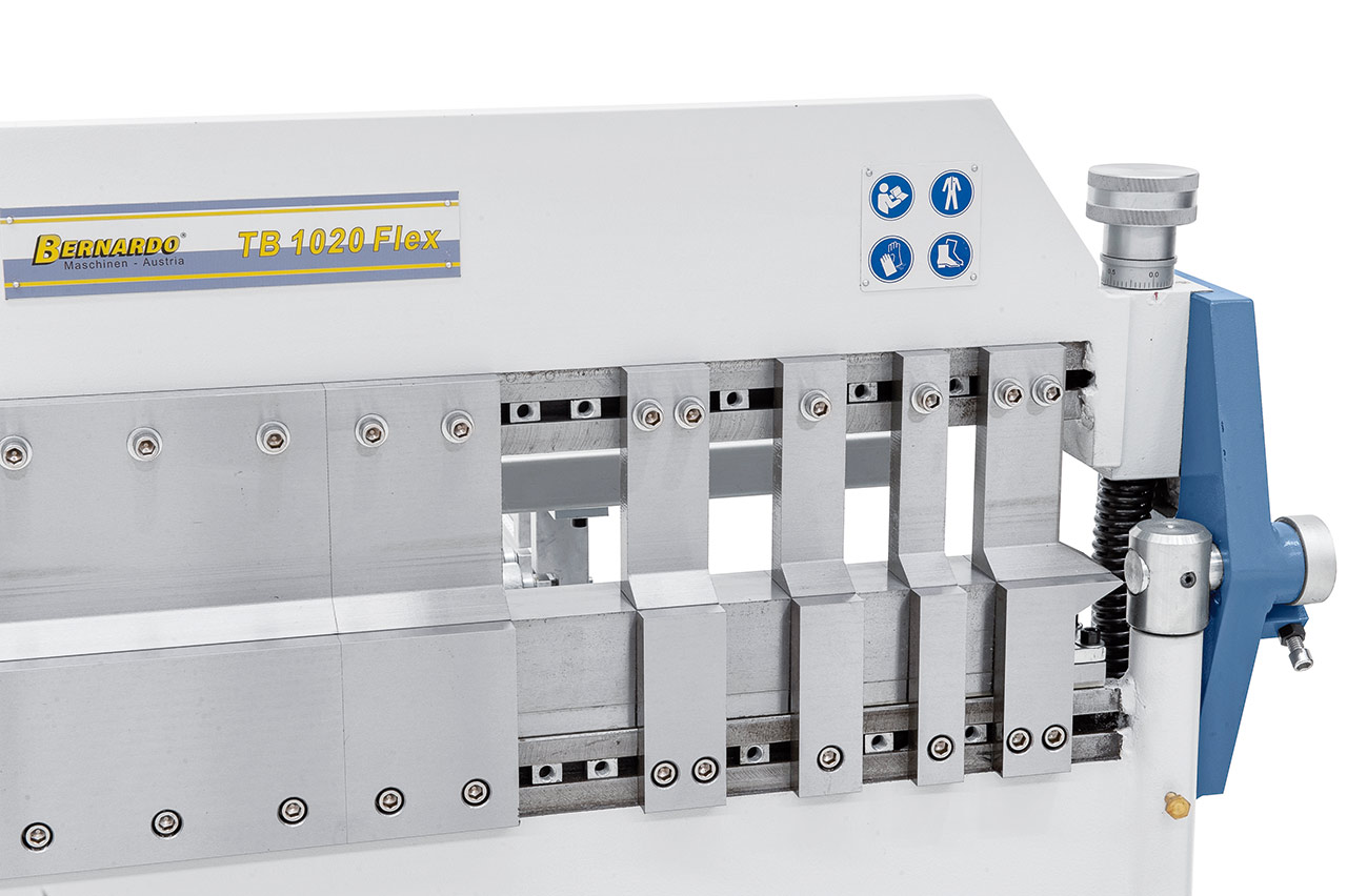 Schwenkbiegemaschine TB 1020 Flex *