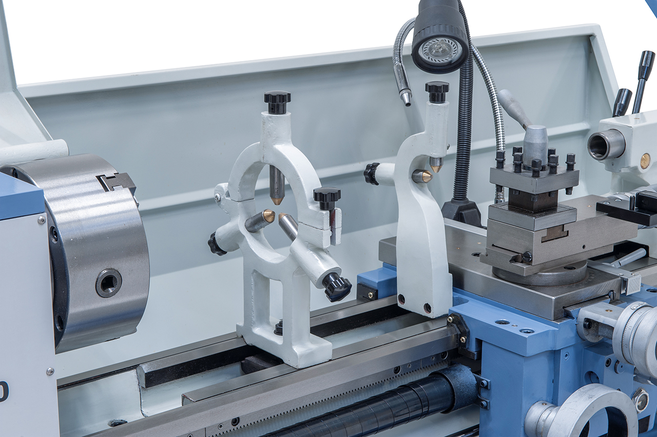 Universaldrehmaschine Standard 360 V - constant *
