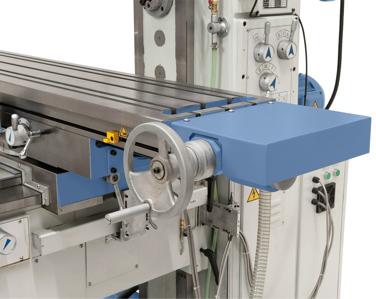 Universalfräsmaschine UWF 130 Servo inkl. 3-Achs-Digitalanzeige ES-12 H *