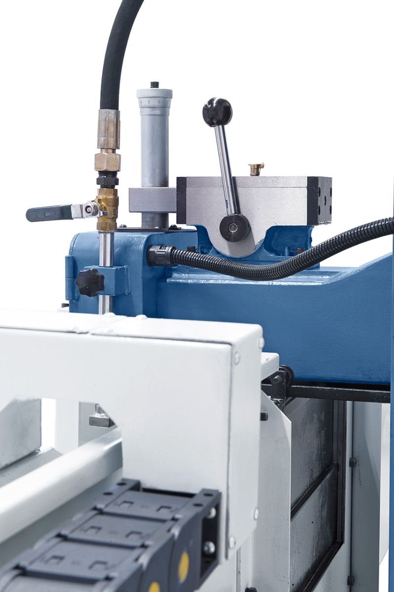 Flachschleifmaschine BSG 2040 PLC mit 2-Achsen-Digitalanzeige ES-12 H **