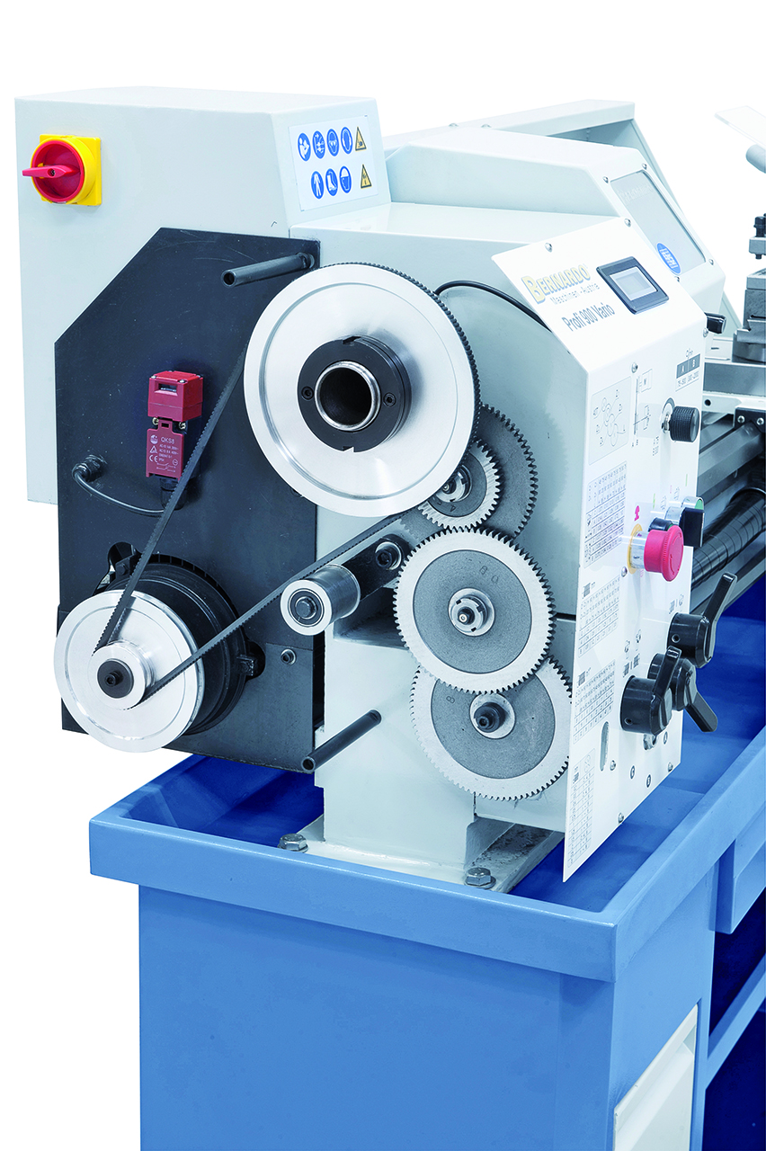 Leit- und Zugspindeldrehmaschine Profi 900 Vario / 400 V