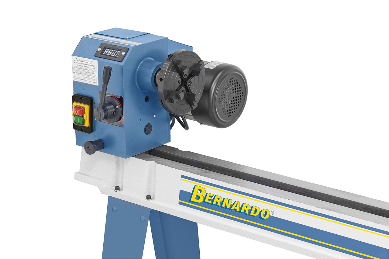 Drechselmaschine KDM 1100 / 400 V mit Kopiereinrichtung