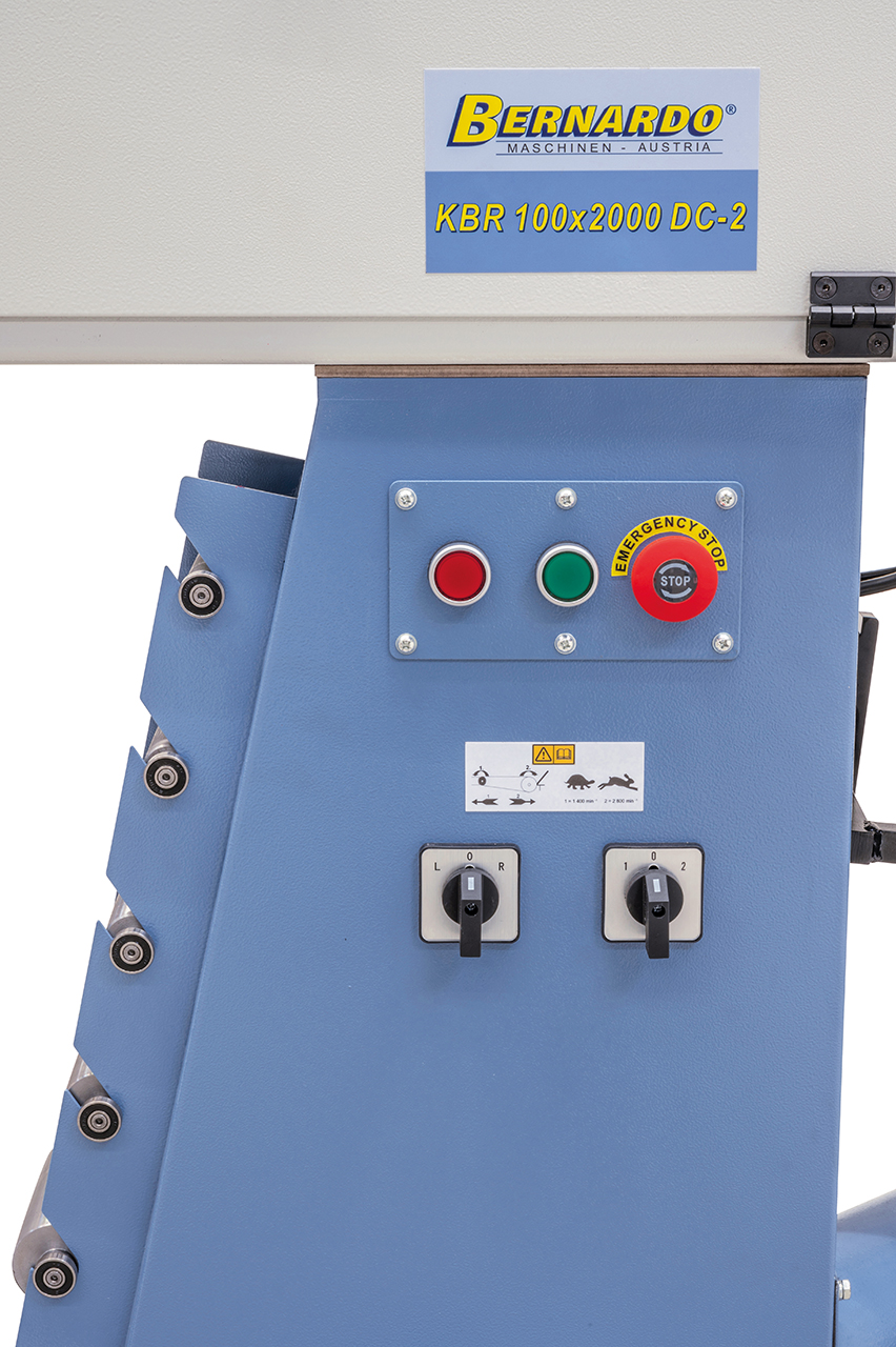 Rohr- und Profilendenschleifmaschine mit Absaugung KBR 100 x 2000 DC-2